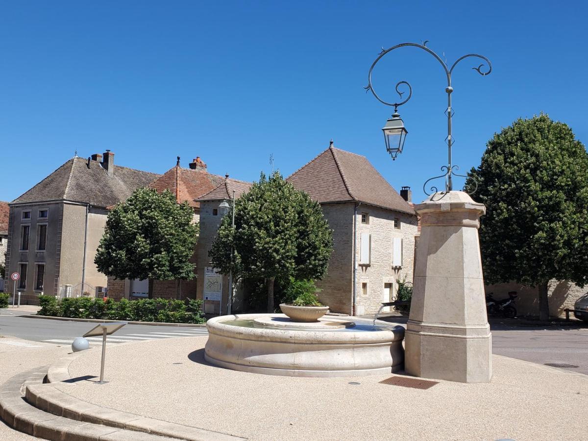 Les Fontaines Villa Laives Exterior foto
