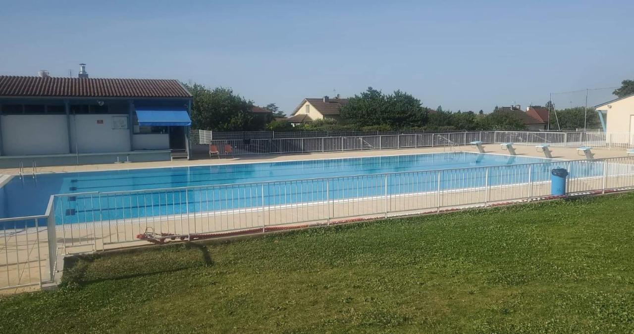 Les Fontaines Villa Laives Exterior foto